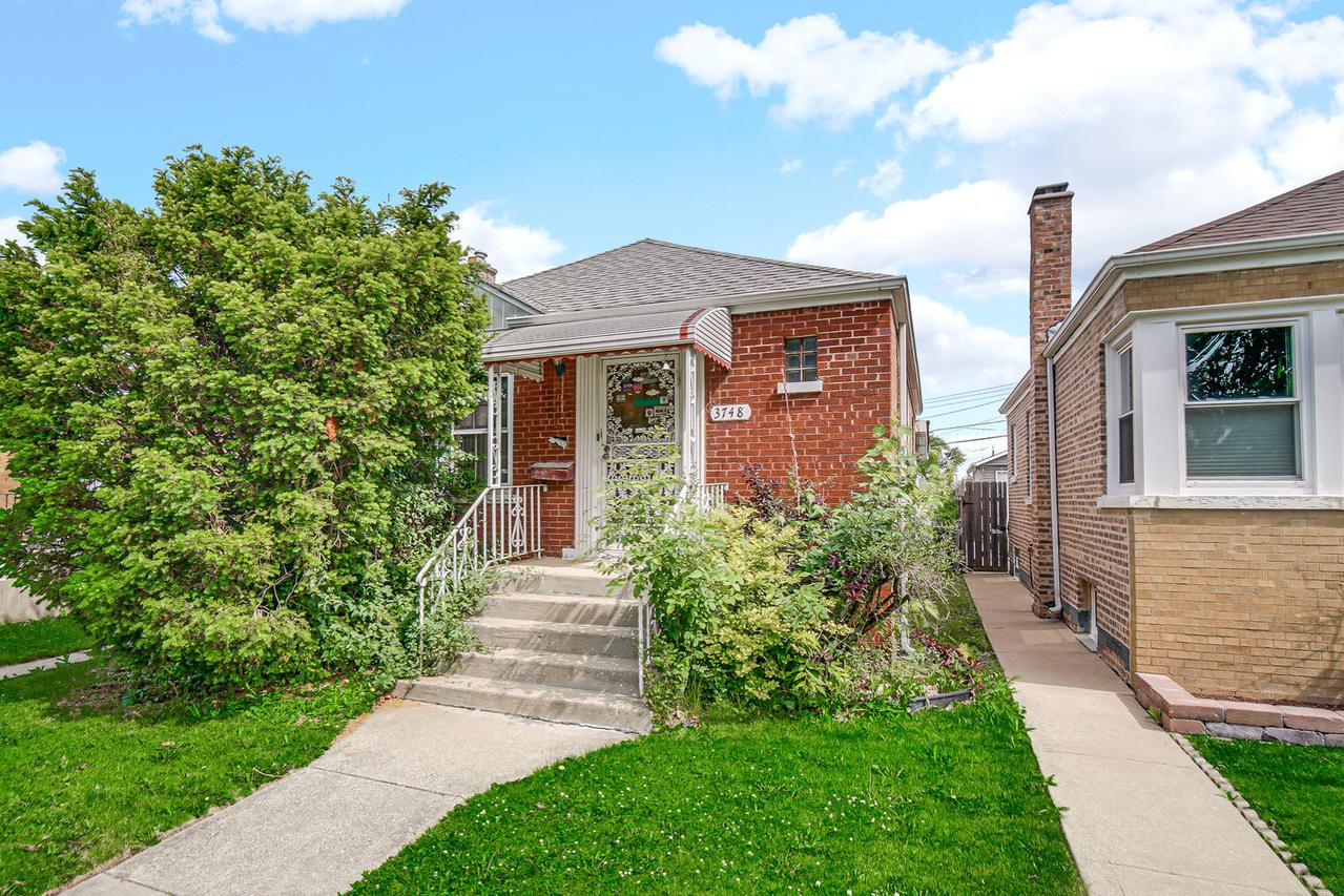 3748 W 54th St., Chicago, IL 60632