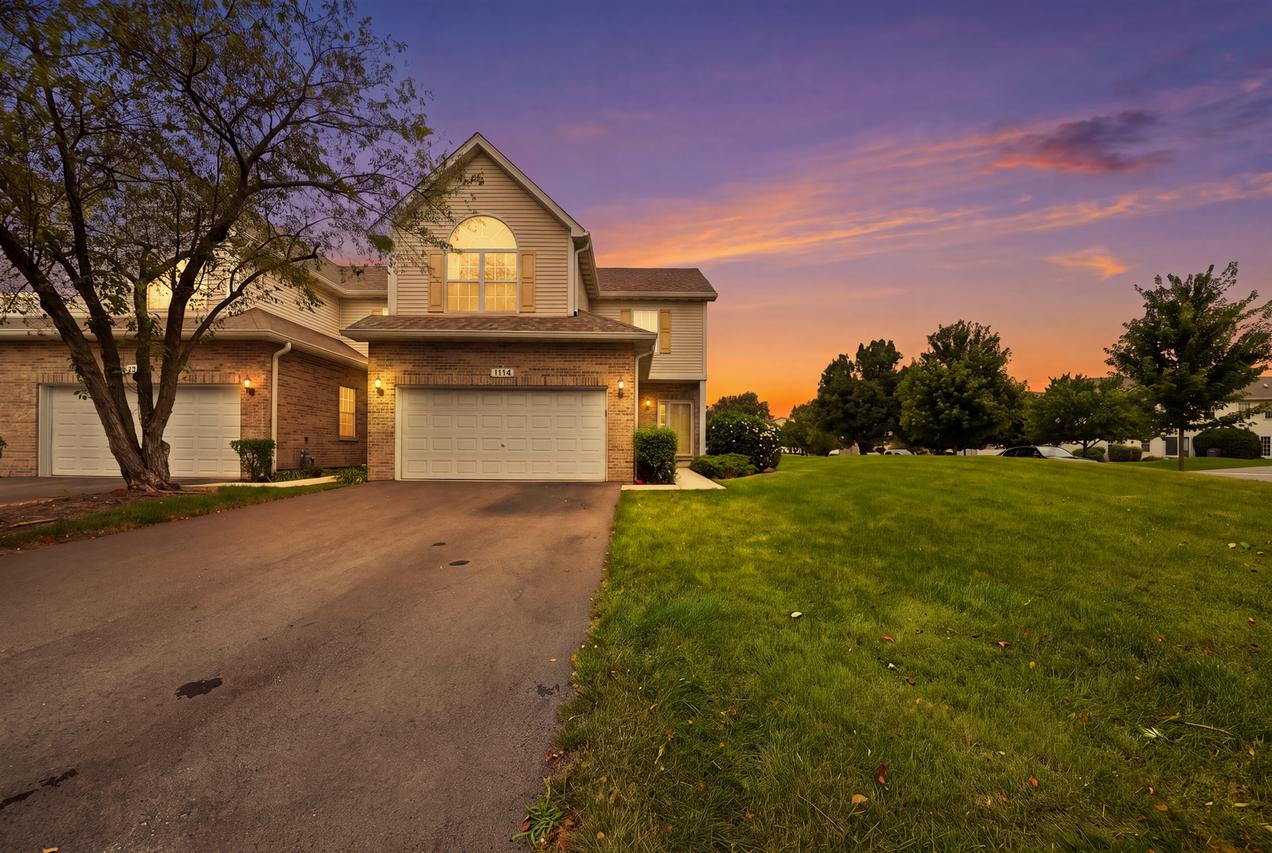 1114 Coventry Ln., Bolingbrook, IL 60440