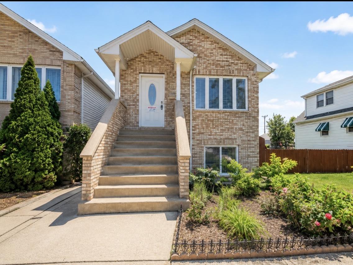 7319 W 58th Pl., Summit, IL 60501