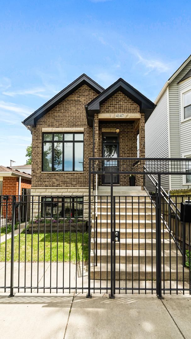 4147 S Wallace St., Chicago, IL 60609