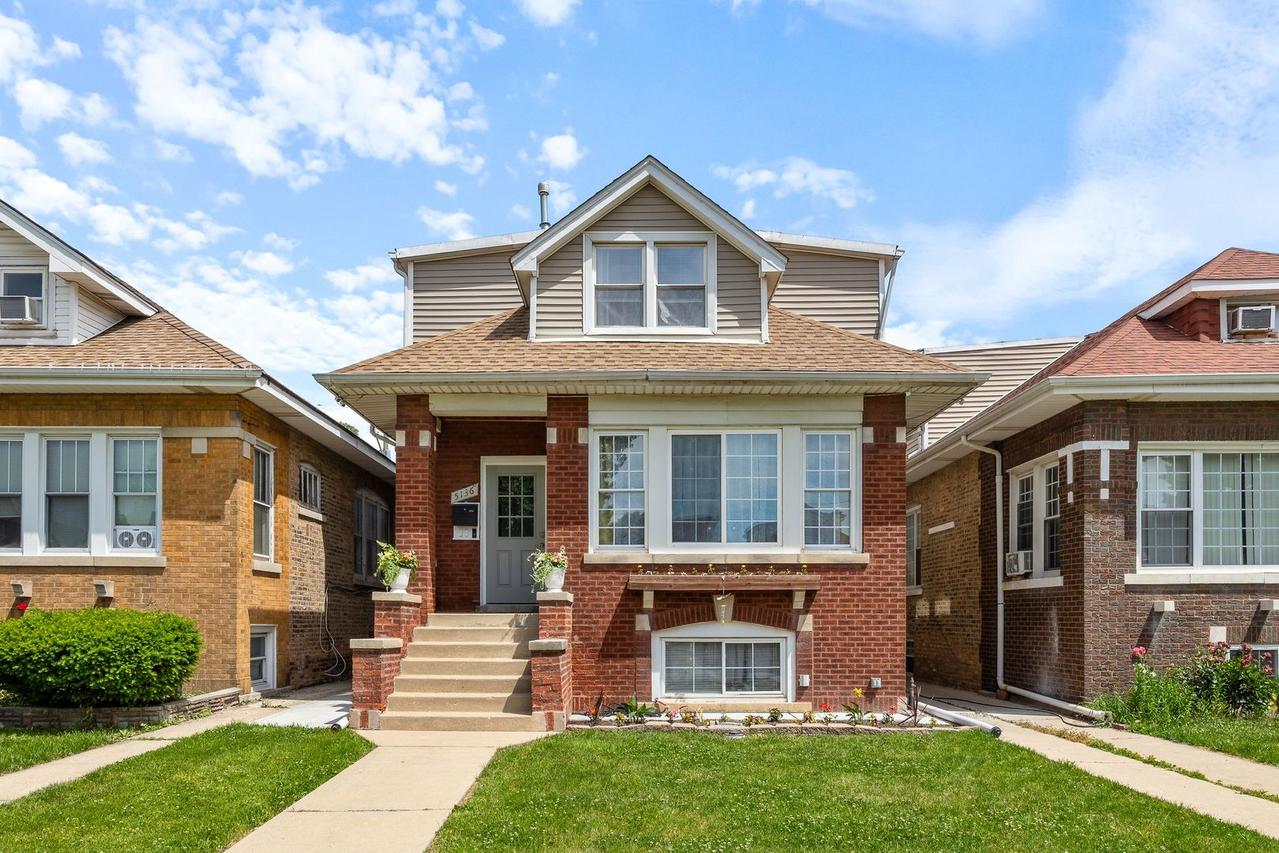 5136 W George St., Chicago, IL 60641