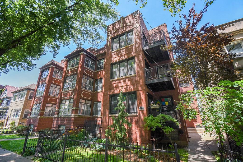 1322 W Winona St. #3S, Chicago, IL 60640