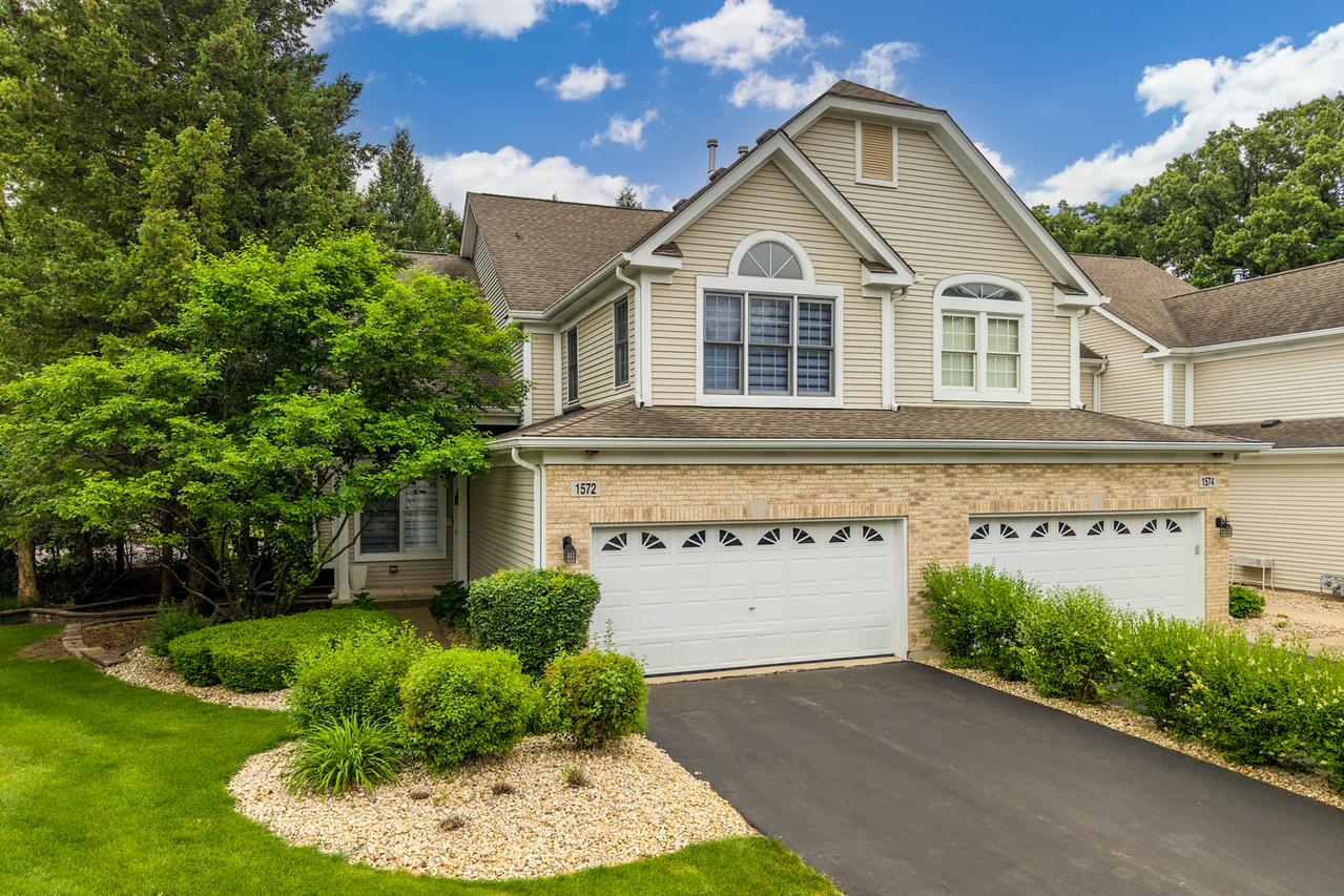 1572 Treeline Ct., Naperville, IL 60565