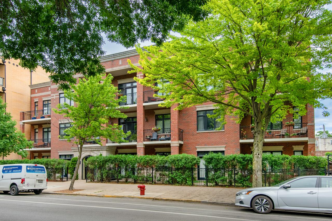 4927 N Damen Ave. #1C, Chicago, IL 60625