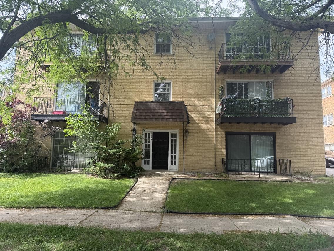 7032 O Connell Dr. #1E, Chicago Ridge, IL 60415