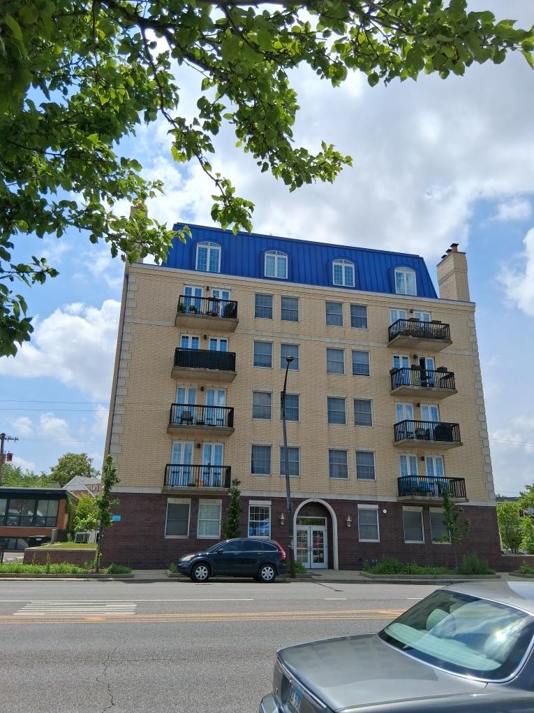 5978 N Lincoln Ave. #1B, Chicago, IL 60659