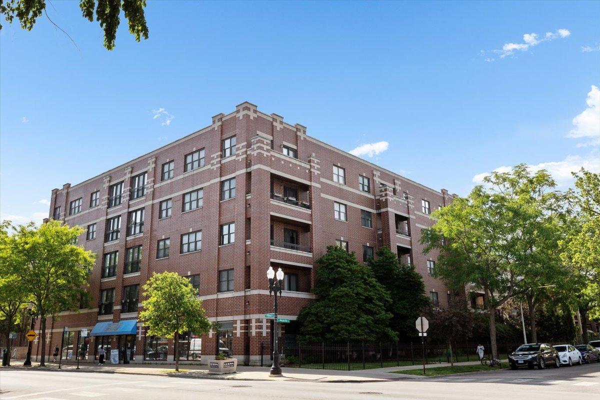 4553 N Magnolia Ave. #308, Chicago, IL 60640