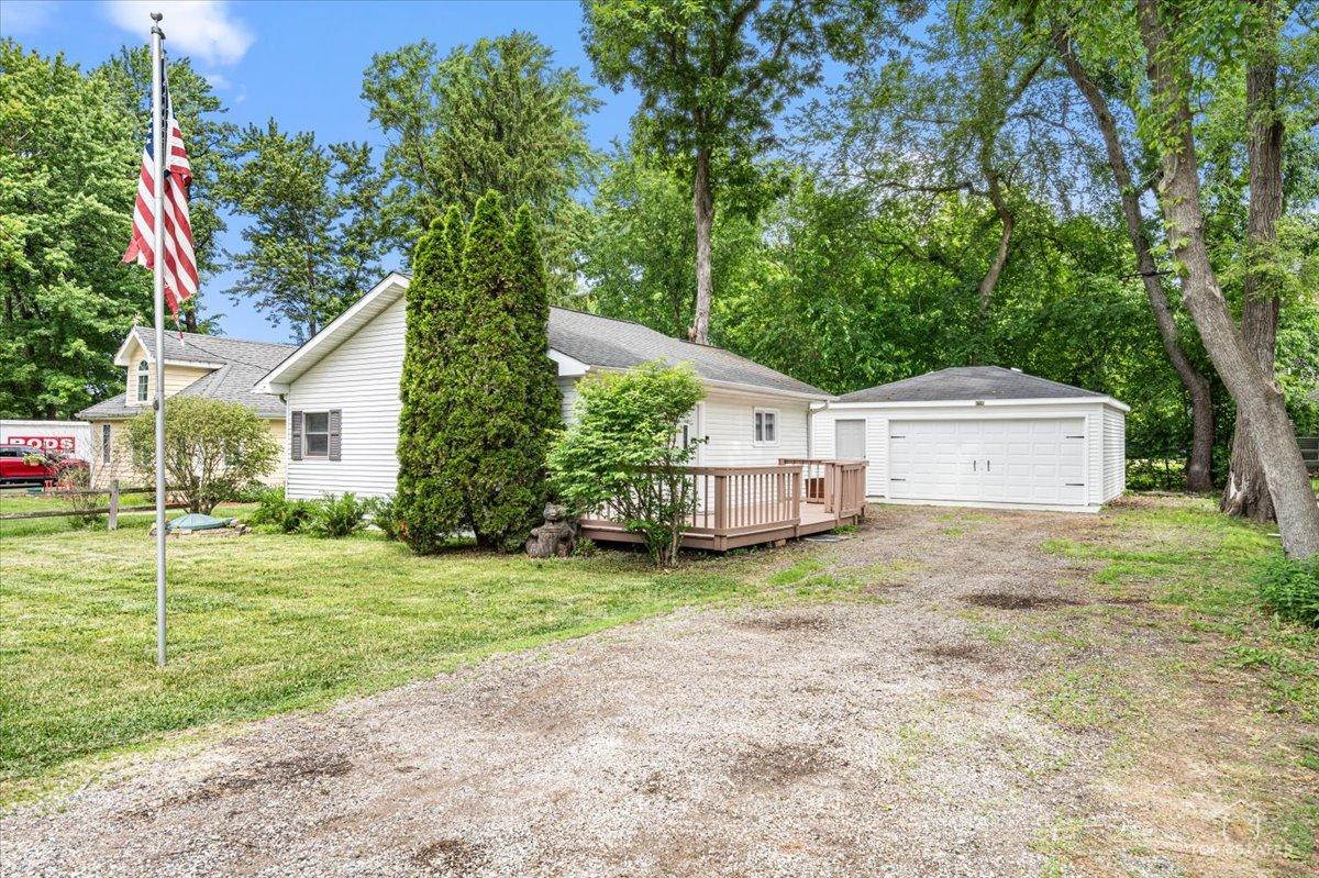 2622 W Emerald Ct., Mchenry, IL 60051