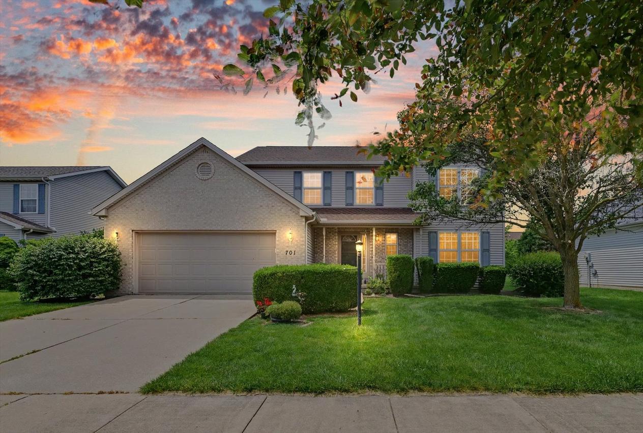 701 Buttercup Dr., Savoy, IL 61874