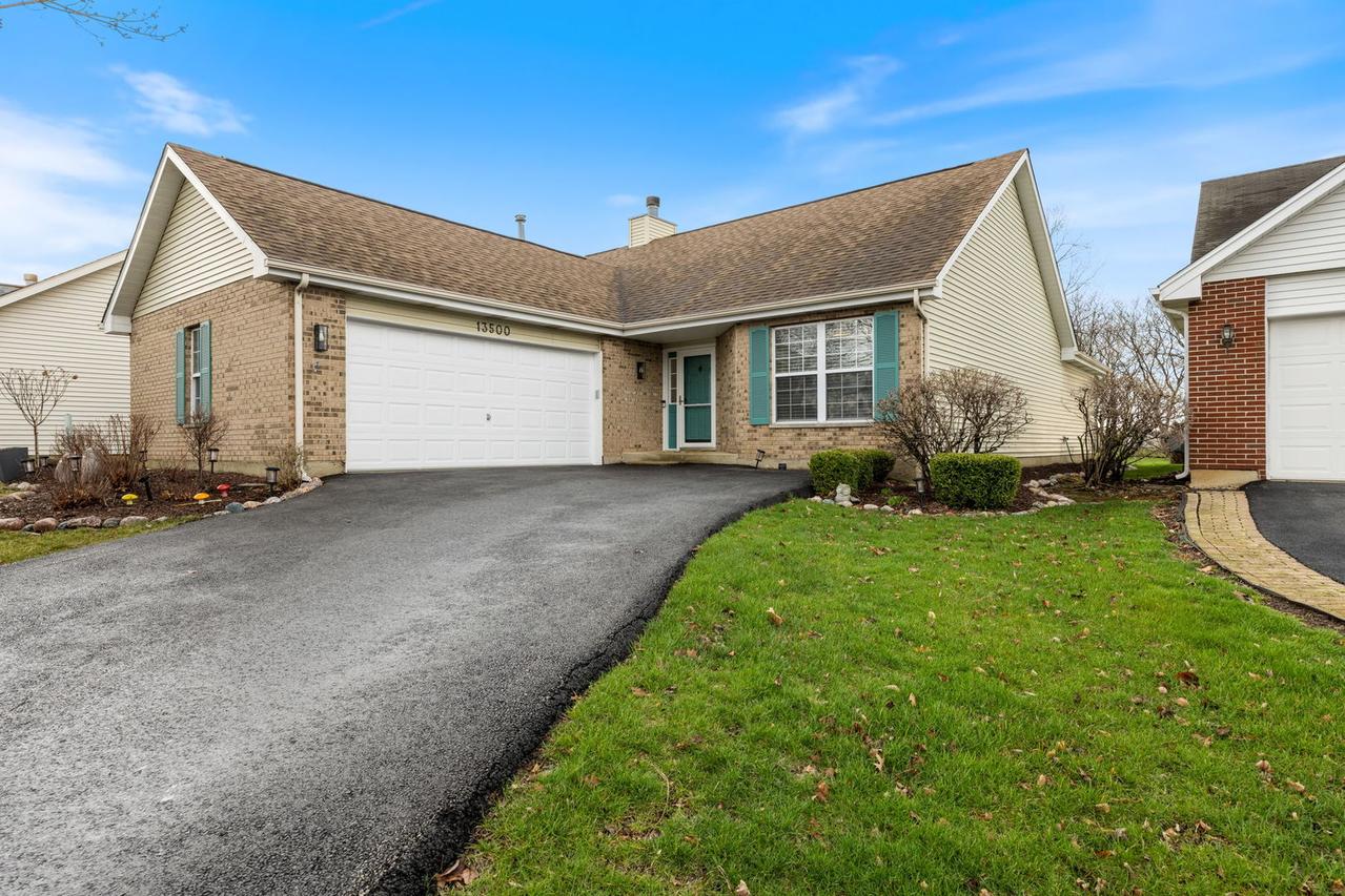 13500 S Redberry Cir., Plainfield, IL 60544