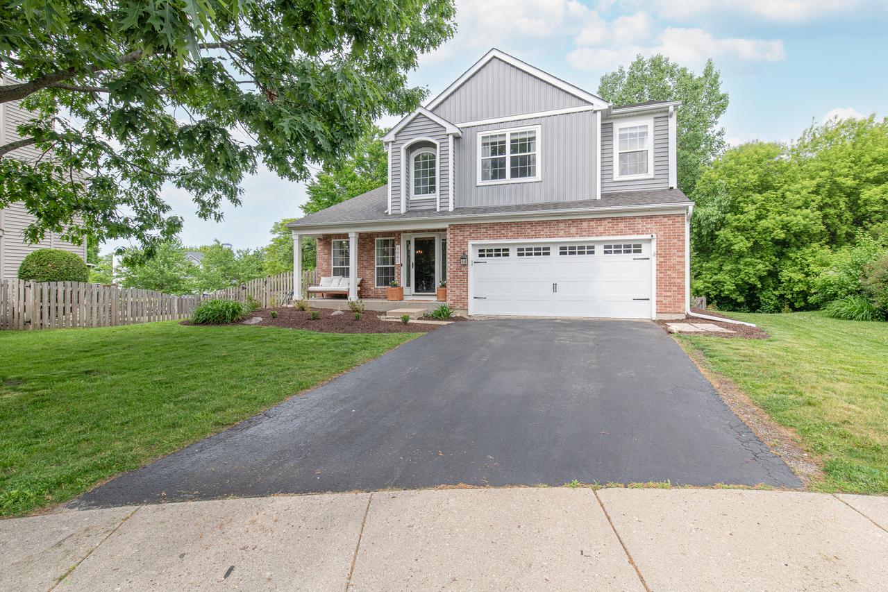 1061 Painted Lake Ct., Lake Villa, IL 60046