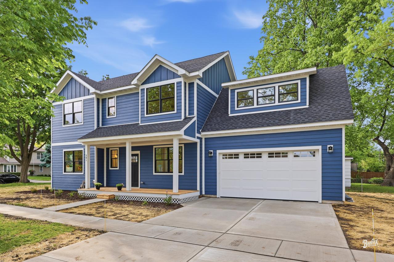 201 N Elm St., Mount Prospect, IL 60056