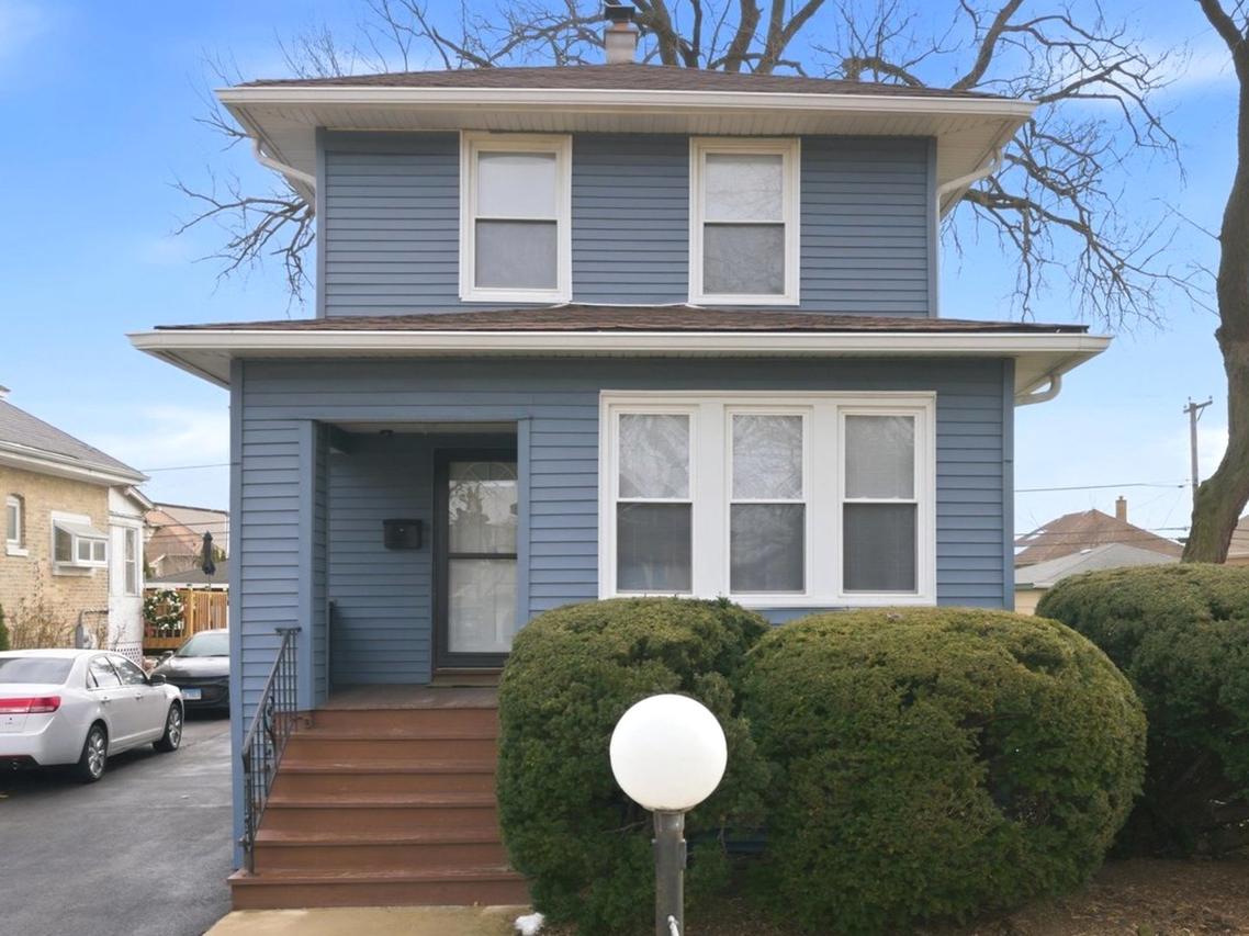 1627 S 14th Ave., Maywood, IL 60153