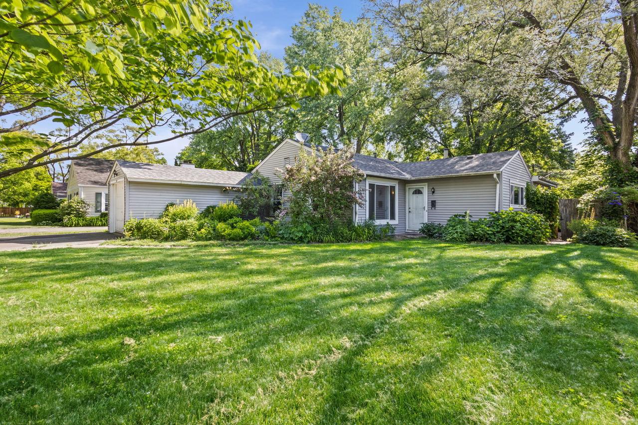 273 Churchill St., Northfield, IL 60093