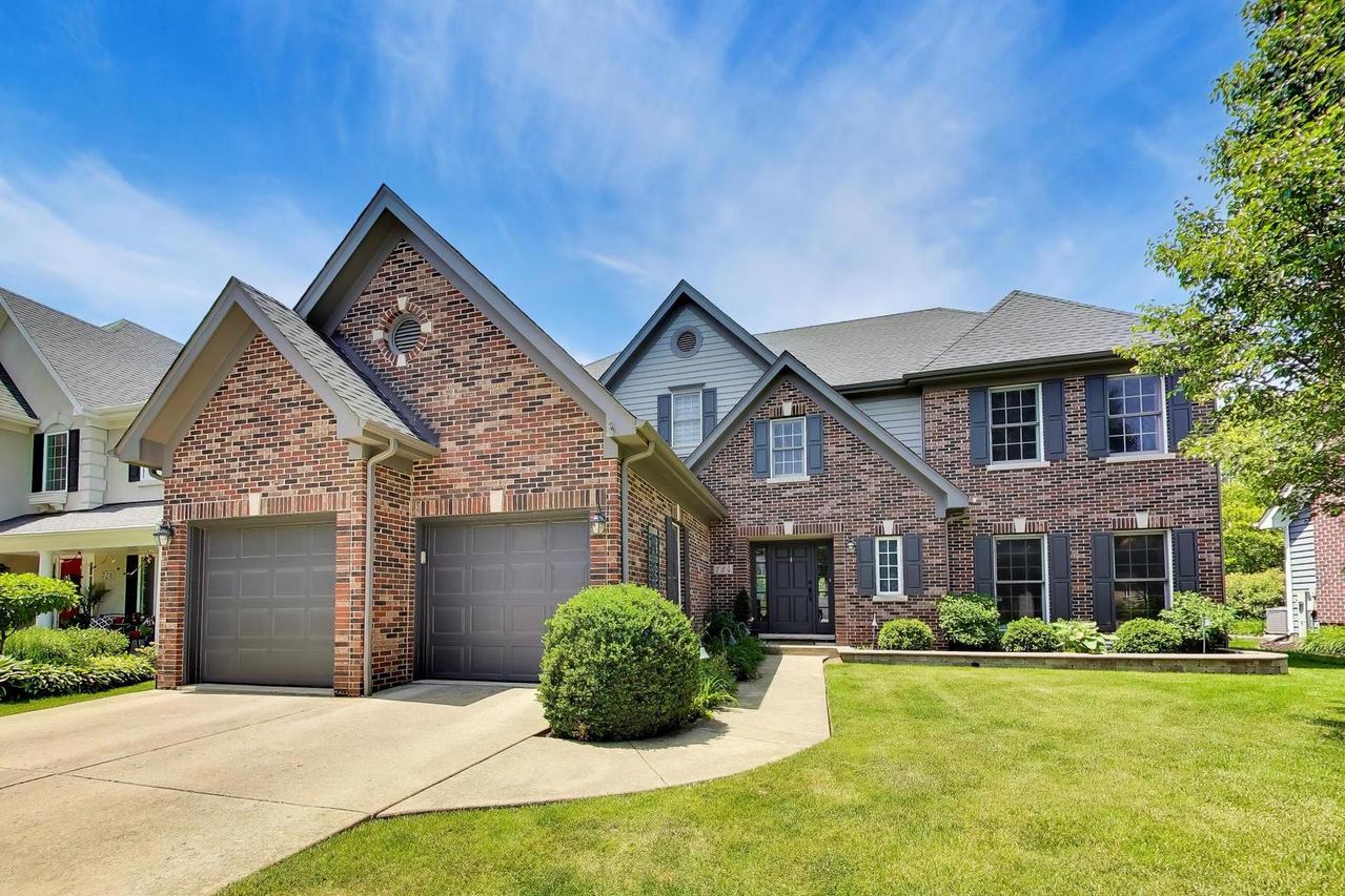 724 Fairfield Ct., Westmont, IL 60559