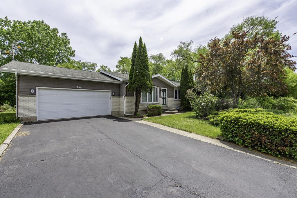2417 Lydia Ave., Zion, IL 60099
