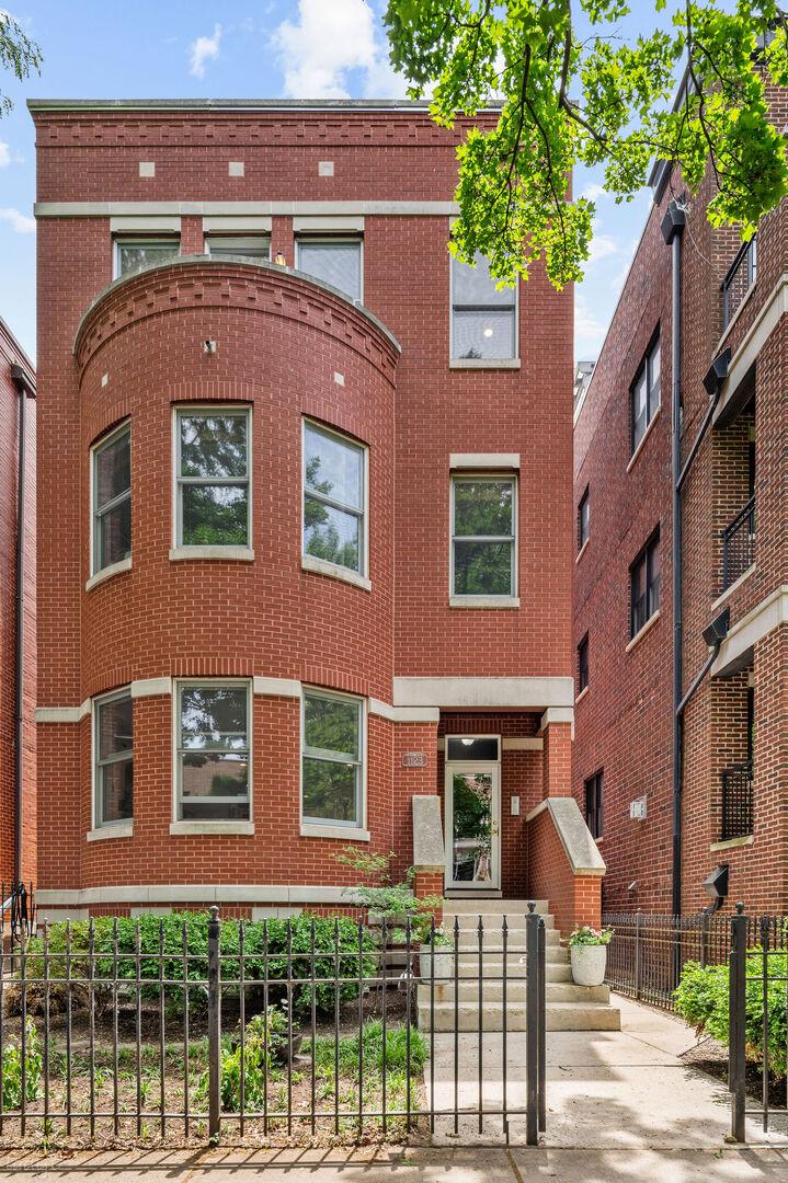 1123 W Altgeld St. #3, Chicago, IL 60614