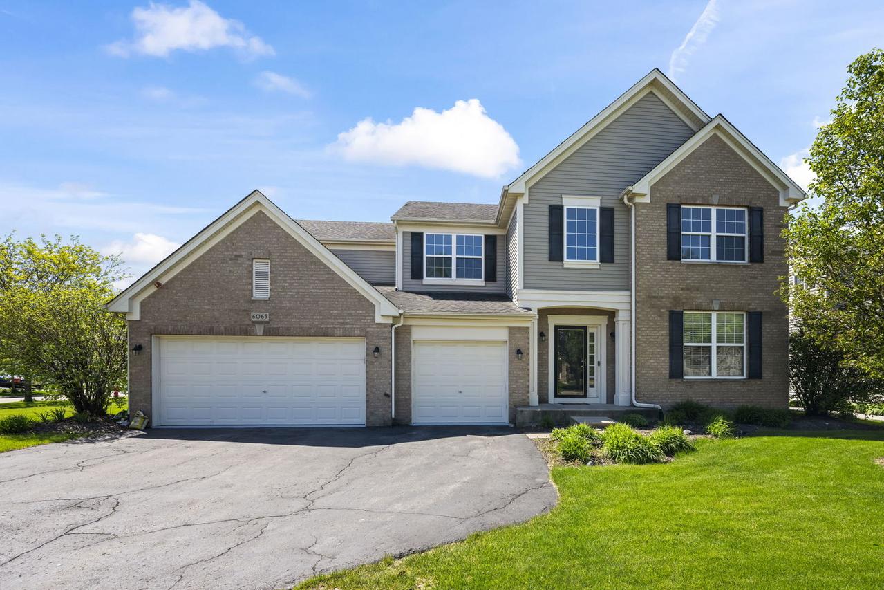 6065 Irene Dr., Hoffman Estates, IL 60192