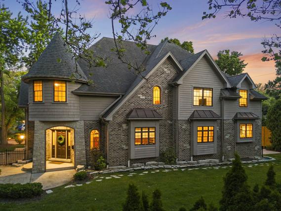 New Homes For Sale This Week That Attend Naperville Central High School: June 5th to June 11th