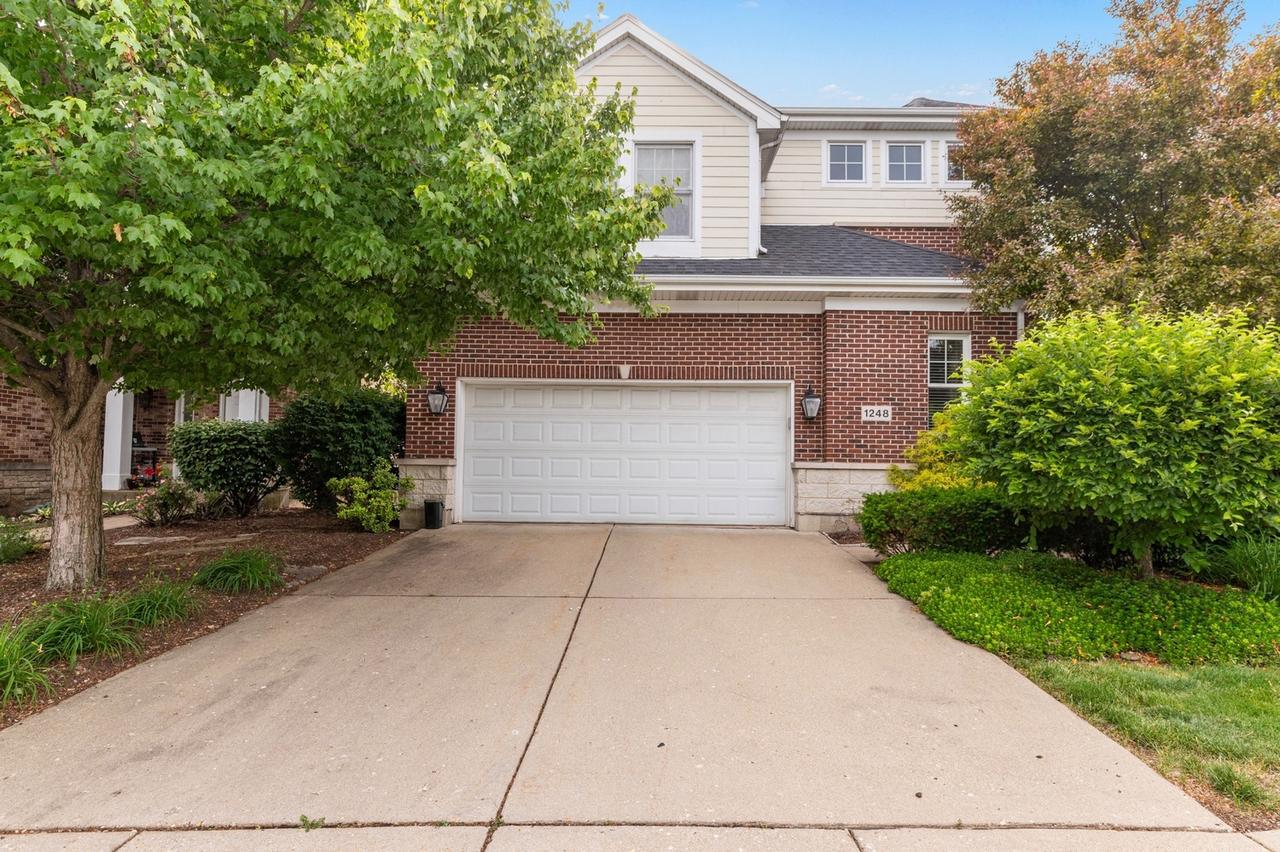 1248 Lake Shore Dr., Lisle, IL 60532