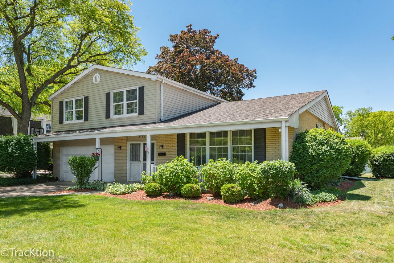 1502 S Harvard Ave., Arlington Heights, IL 60005