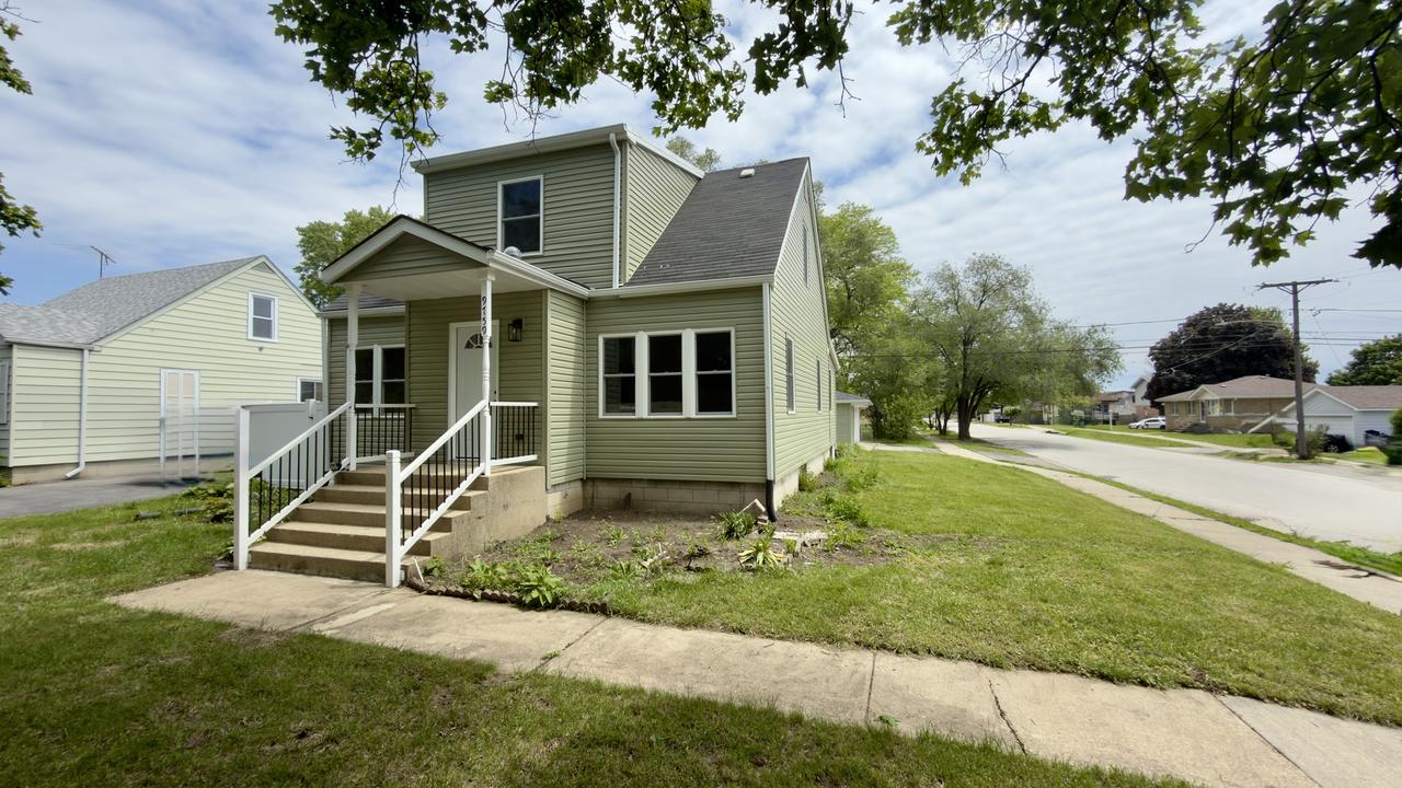 9759.. Rutherford Ave., Oak Lawn, IL 60453