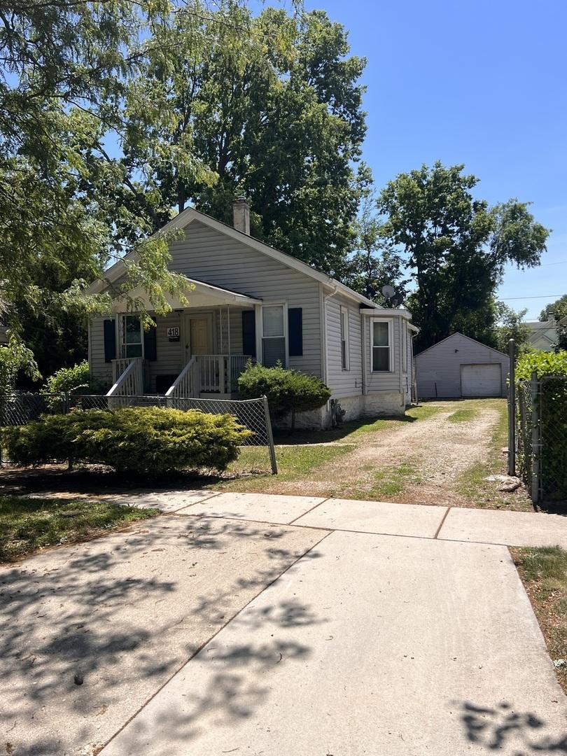 418 Irving St., Joliet, IL 60432