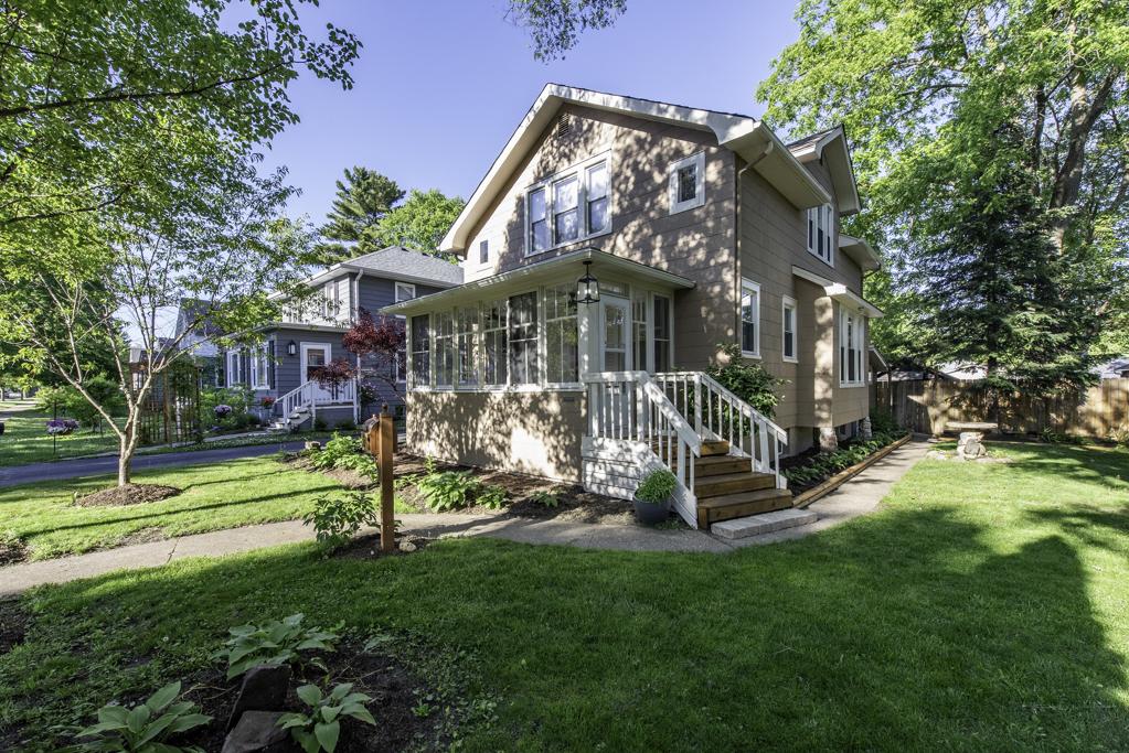 2613 Elim Ave., Zion, IL 60099