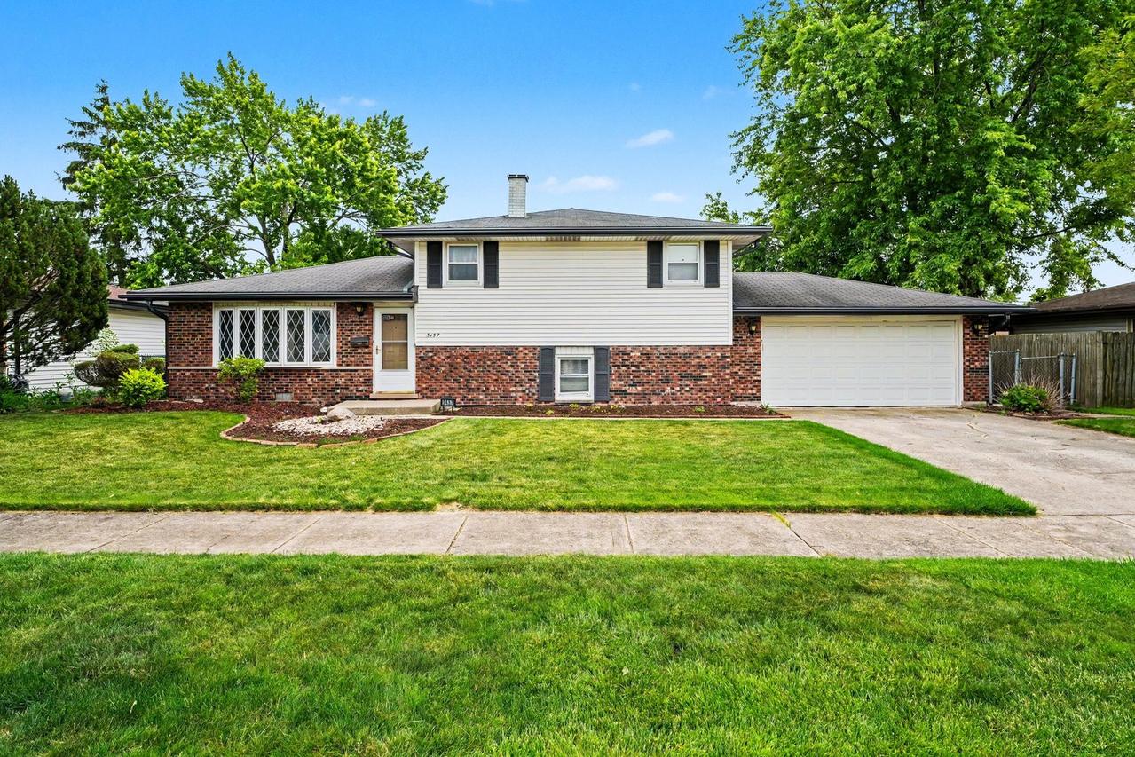 3457 191st St., Lansing, IL 60438