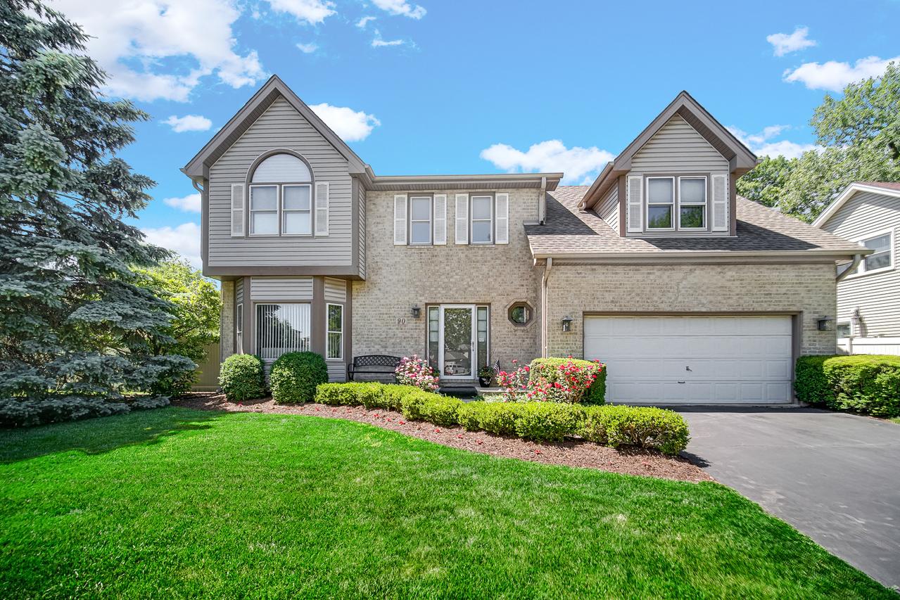 90 Rodenburg Rd., Roselle, IL 60172