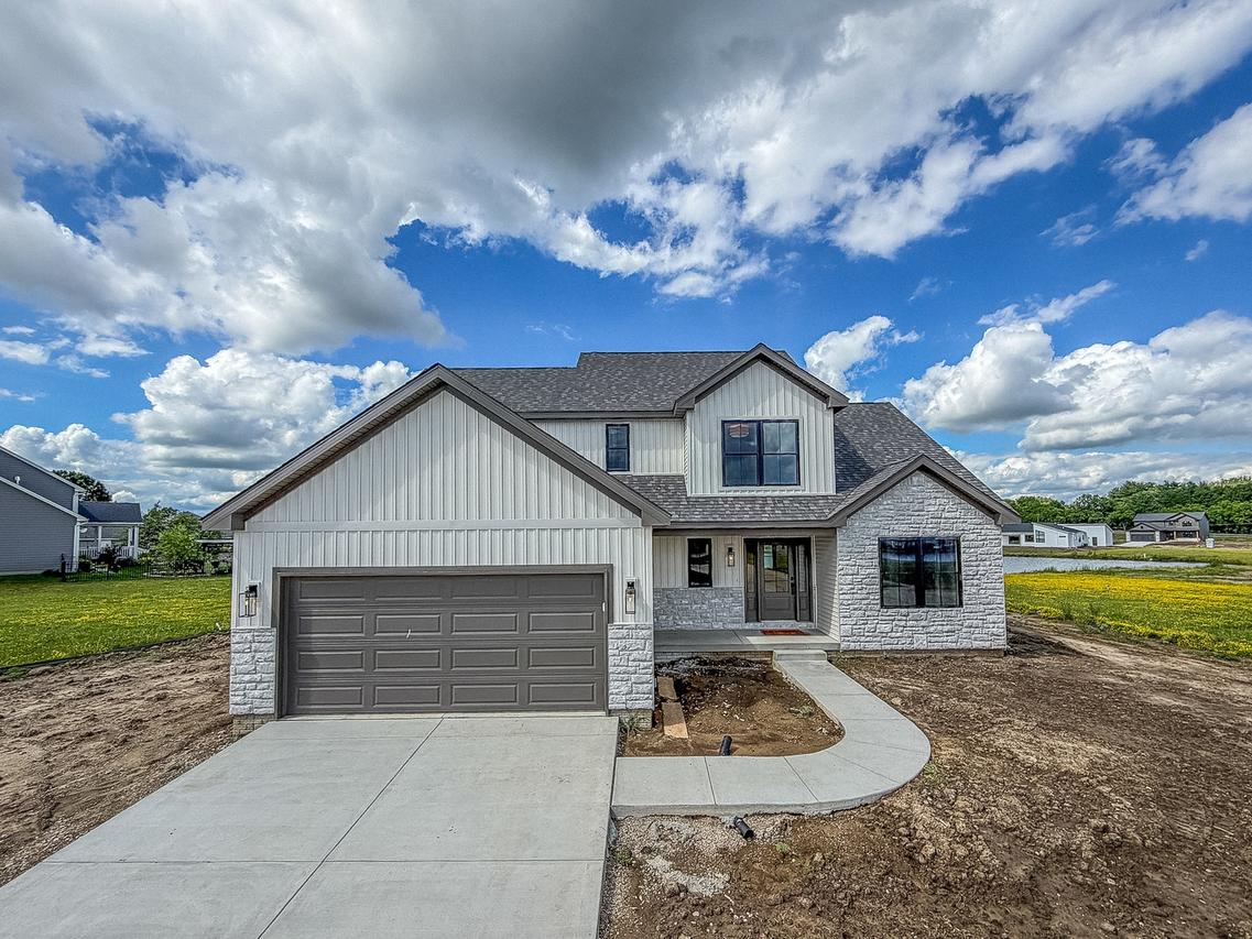 3016 Beringer Cir., Urbana, IL 61802