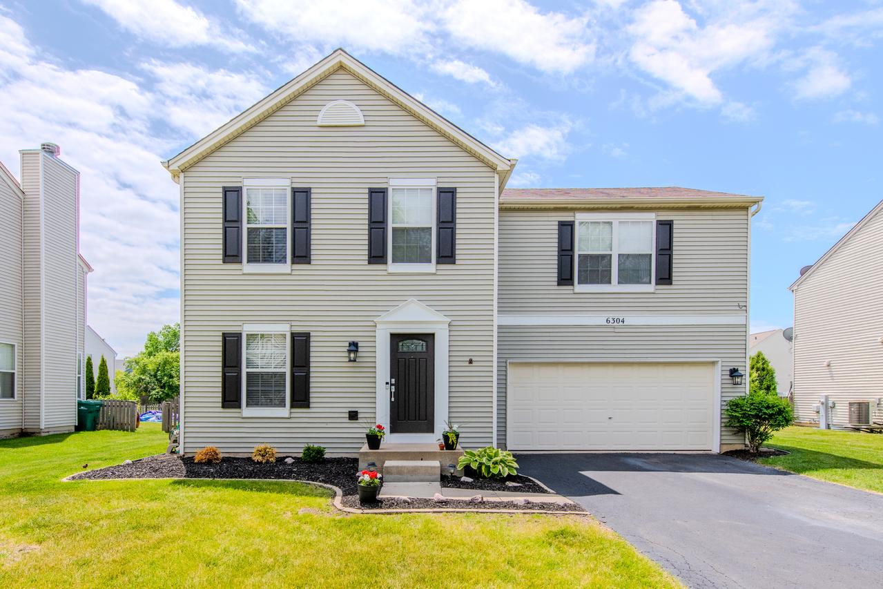6304 Black Hill Ridge Dr., Plainfield, IL 60586