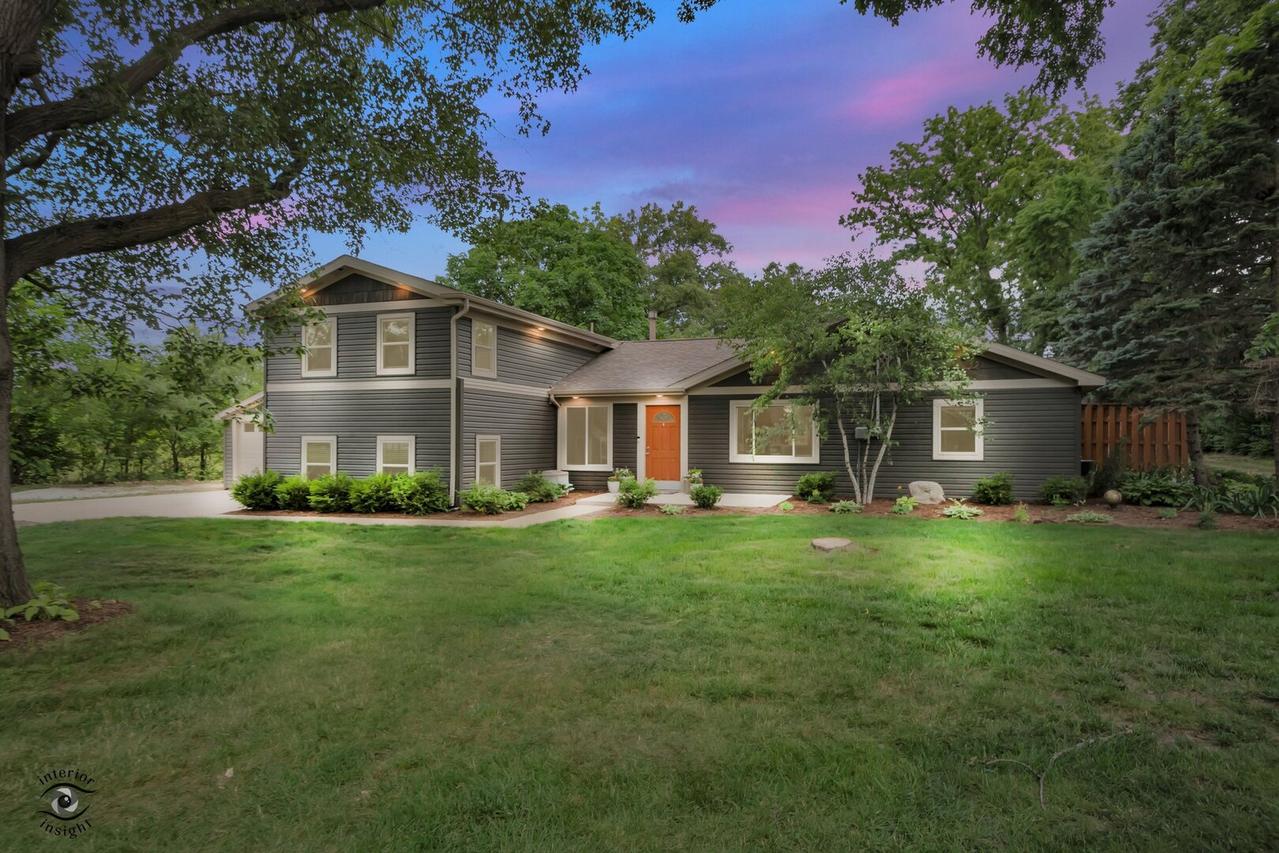 5559 E Boy Scout Rd., St. Anne, IL 60964