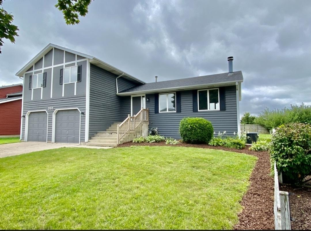 202 North Bridge Rd., Dekalb, IL 60115