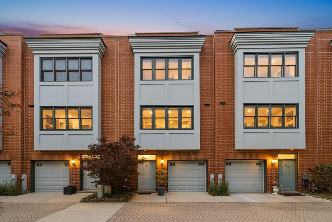 5844 N Hermitage Ave. #D, Chicago, IL 60660