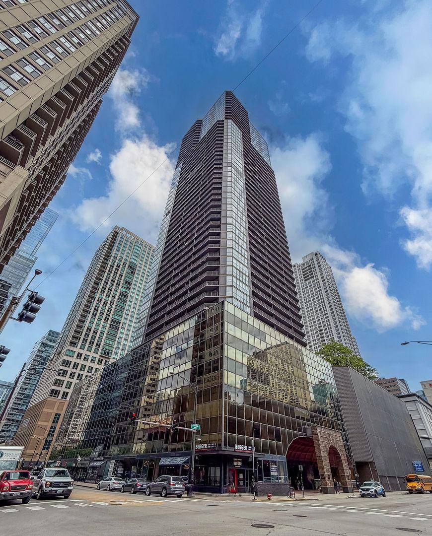 10 E Ontario St. #4903, Chicago, IL 60611