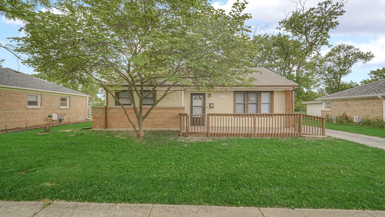 220 S Orchard Dr., Park Forest, IL 60466