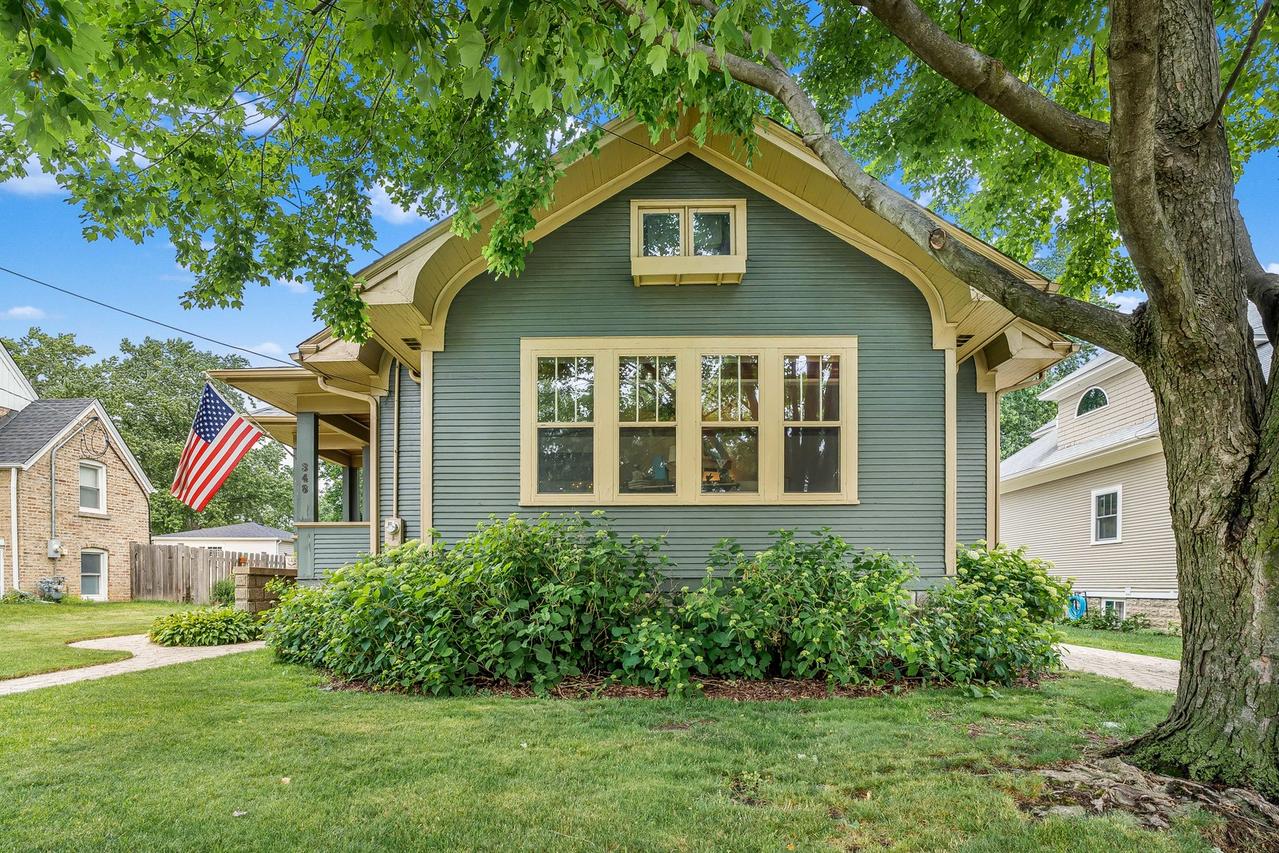 348 W Palatine Rd., Palatine, IL 60067