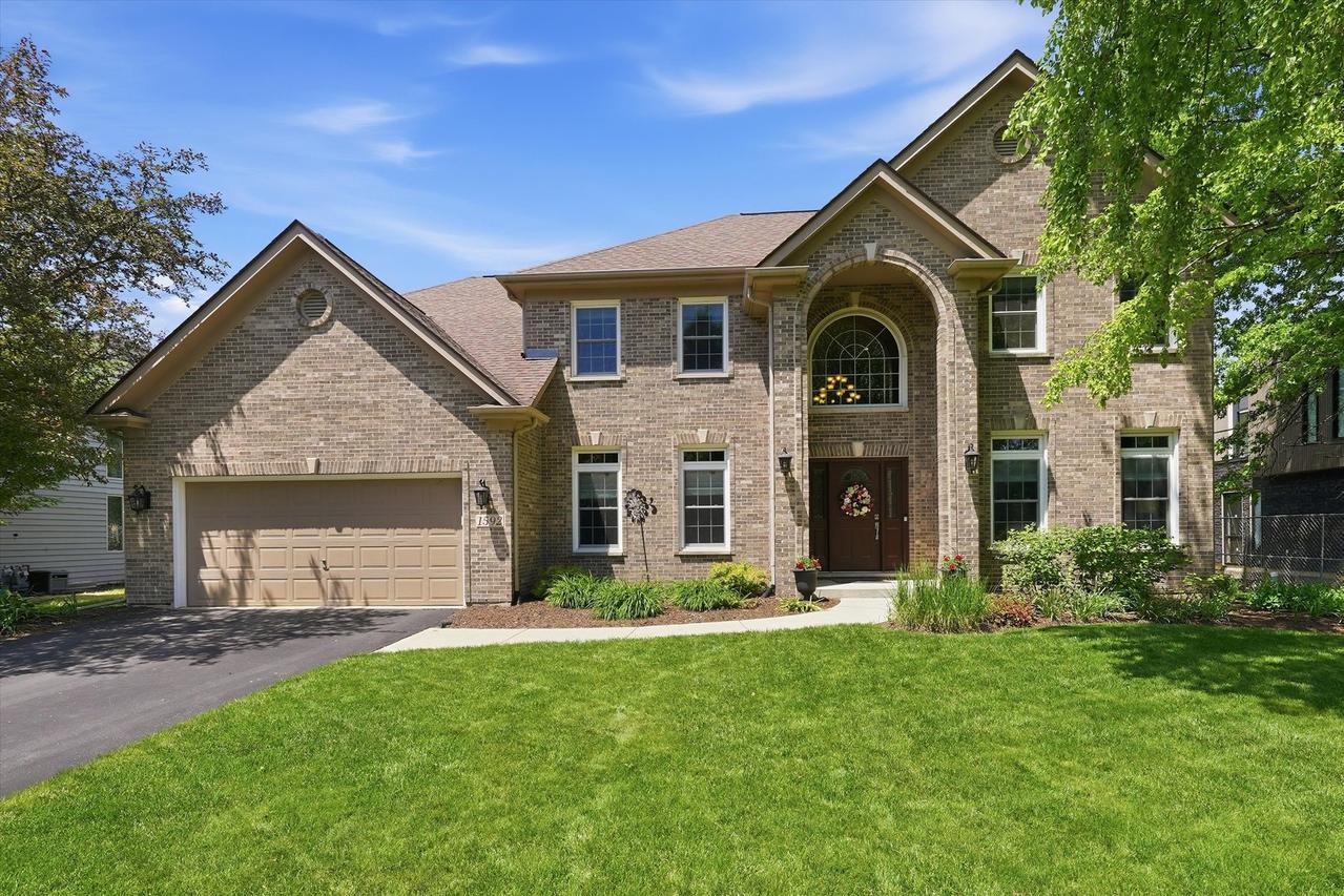 1592 Jeanel Ln., Aurora, IL 60502
