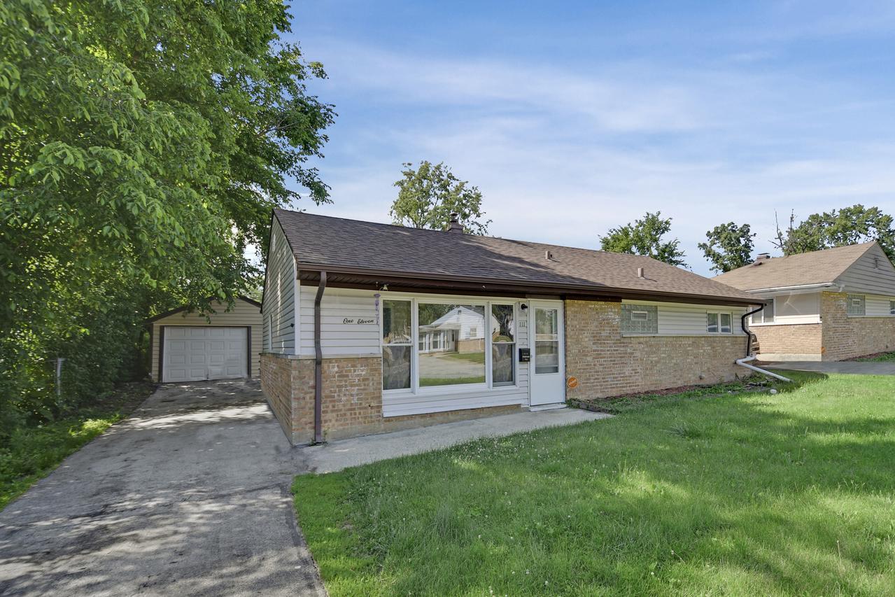 111 Shabbona Dr., Park Forest, IL 60466