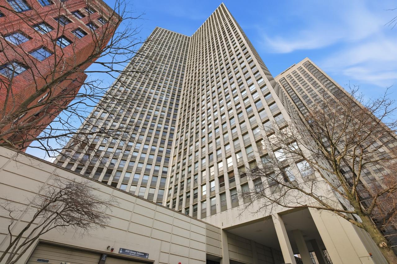 2626 N Lakeview Ave. #3206, Chicago, IL 60614