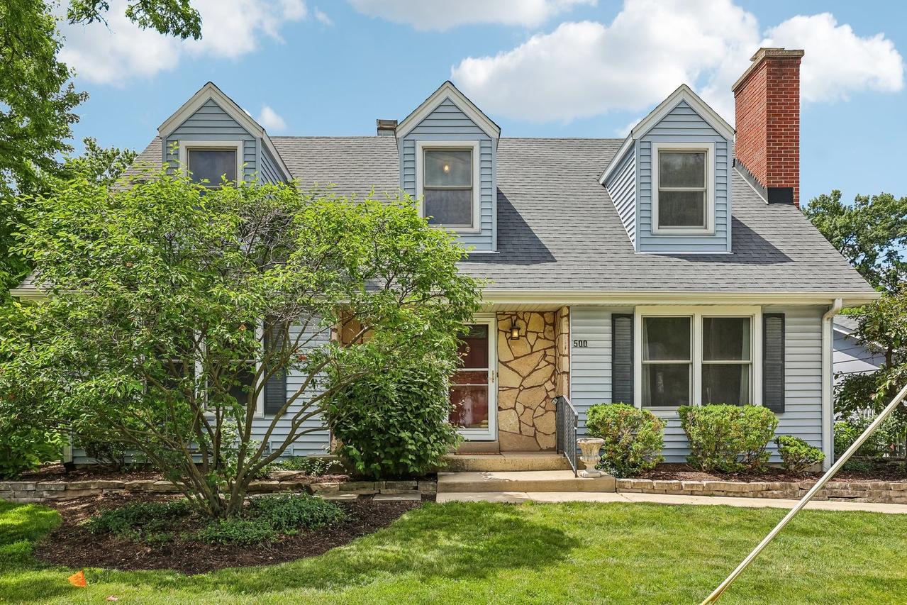 500 W Saint Charles Rd., Lombard, IL 60148