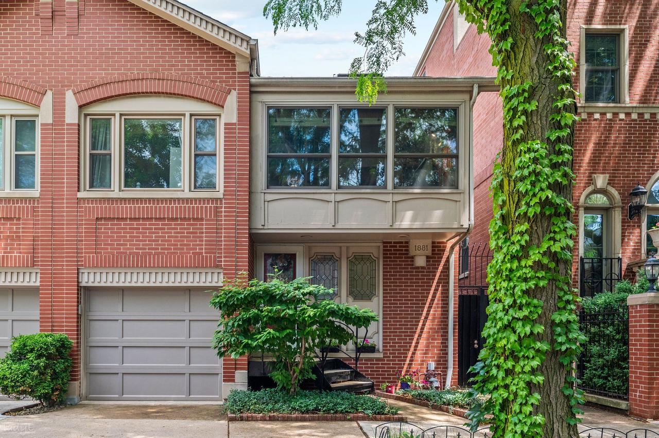 1881 N Maud Ave., Chicago, IL 60614