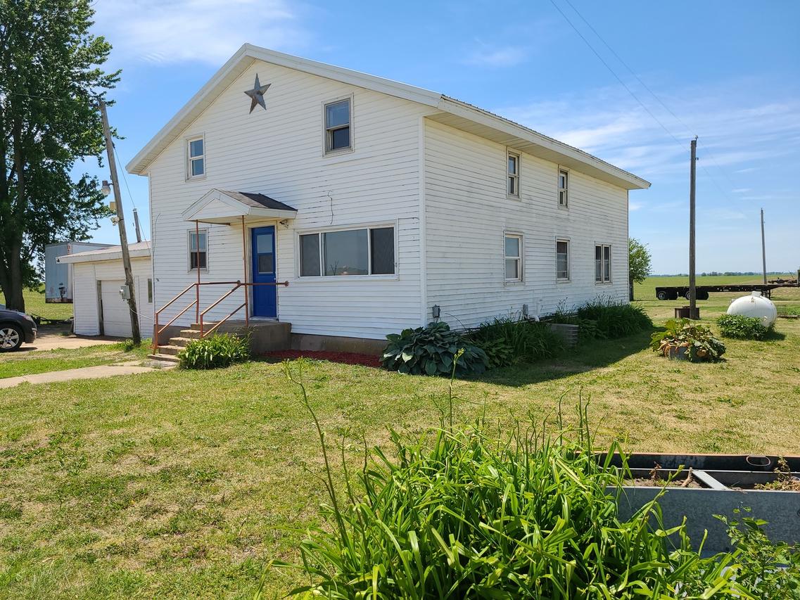 7006 S Unity Rd., Polo, IL 61064