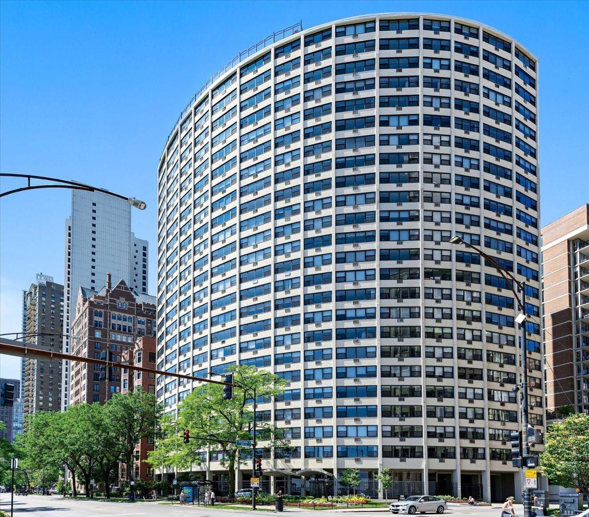 1150 N Lake Shore Dr. #7H, Chicago, IL 60611