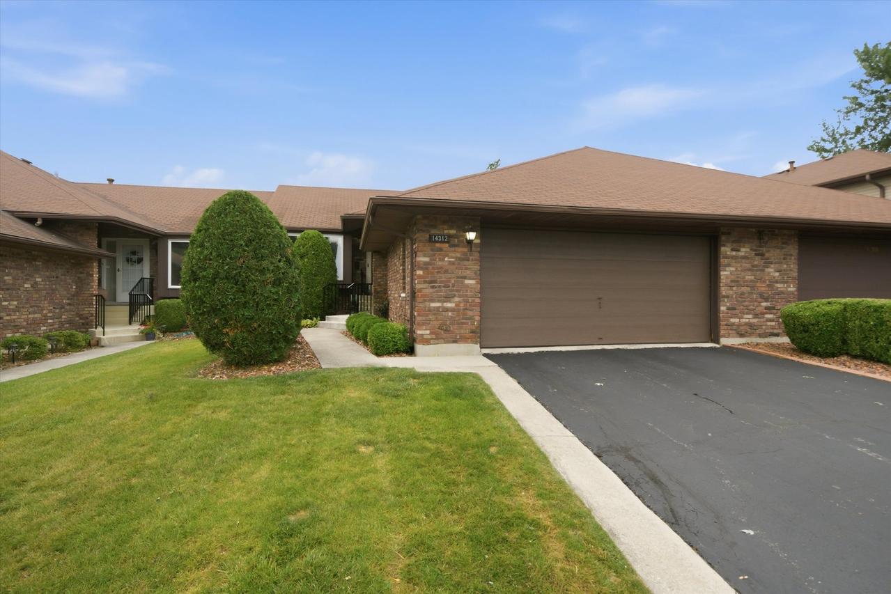 14312 Clearview Ct., Orland Park, IL 60462