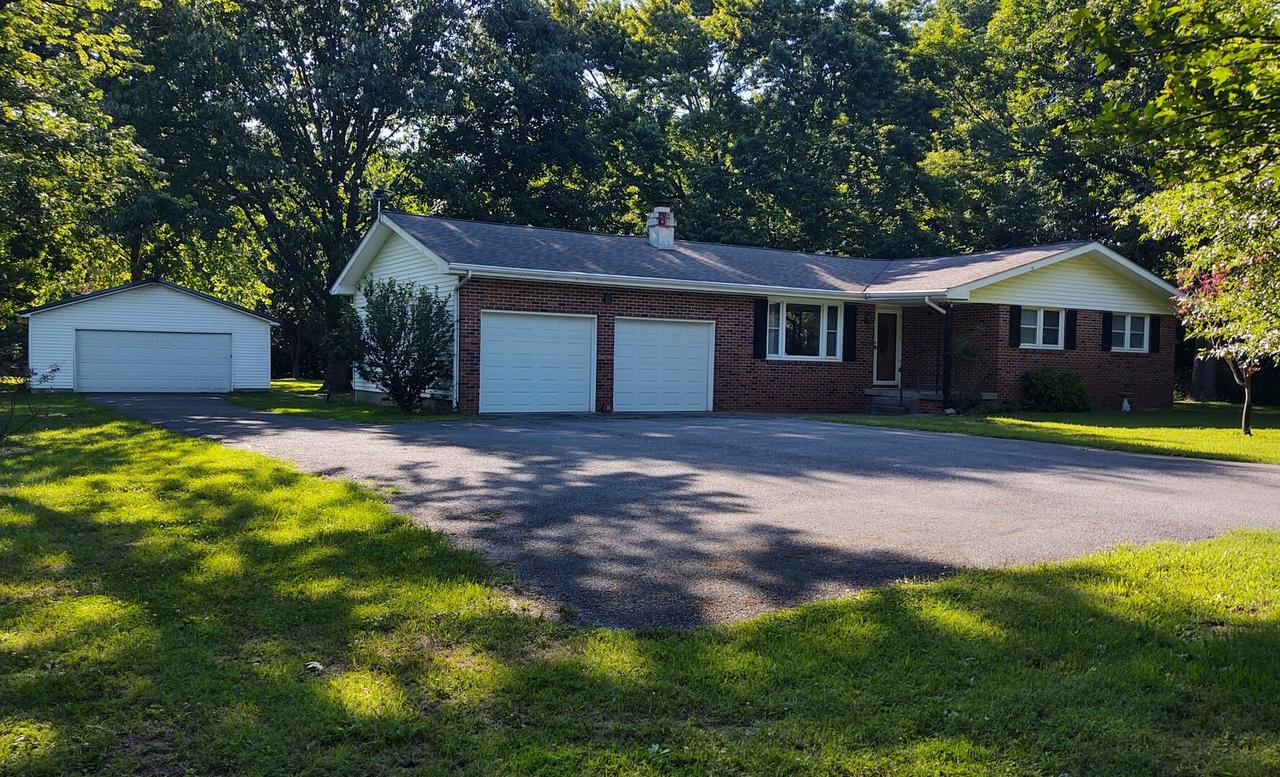3567 Cohoon Ln., Metropolis, IL 62960