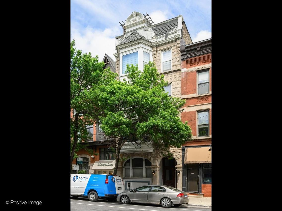 1120 W Armitage Ave. #301, Chicago, IL 60614