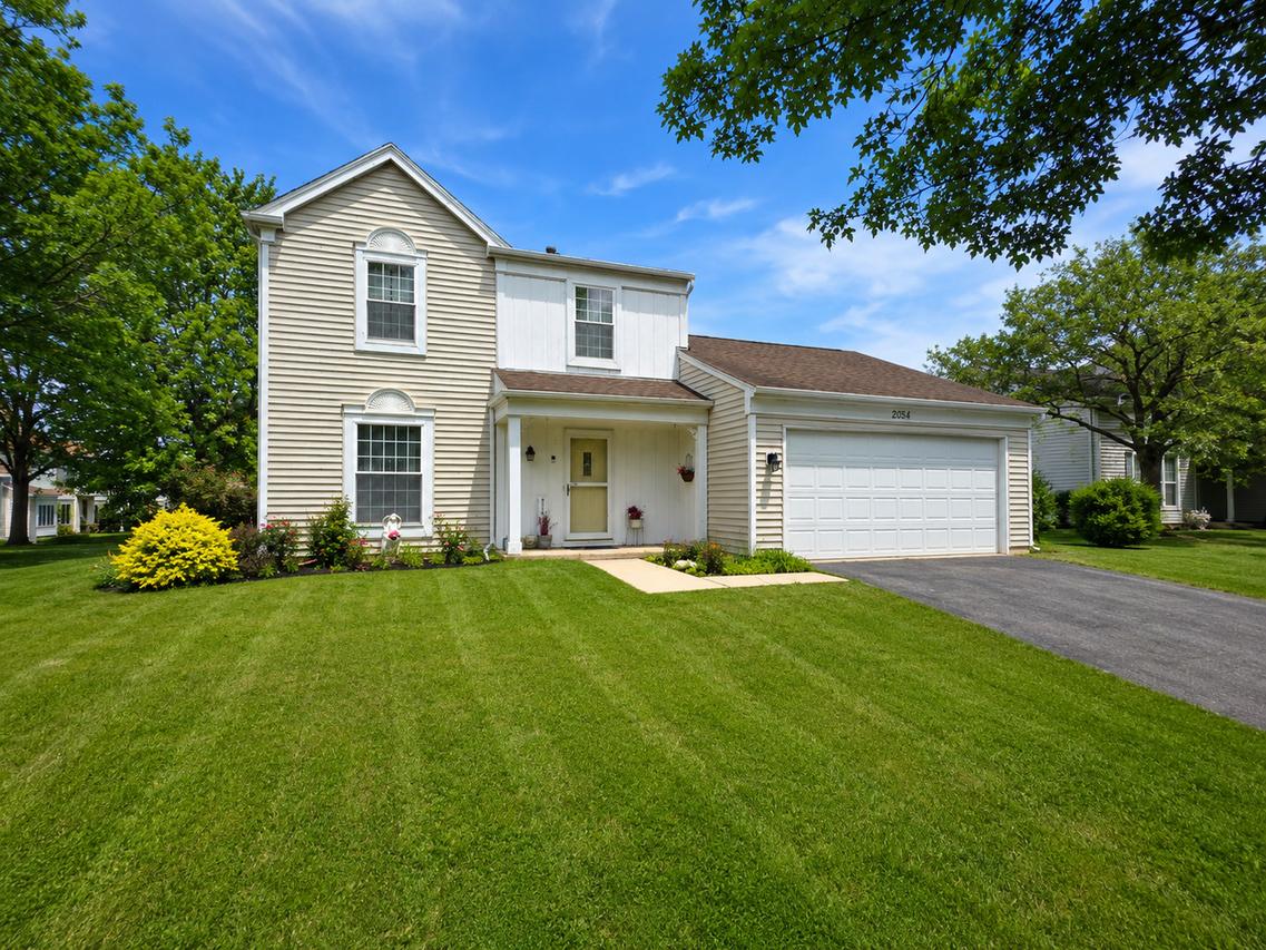 2054 Mission Hills Dr., Elgin, IL 60123