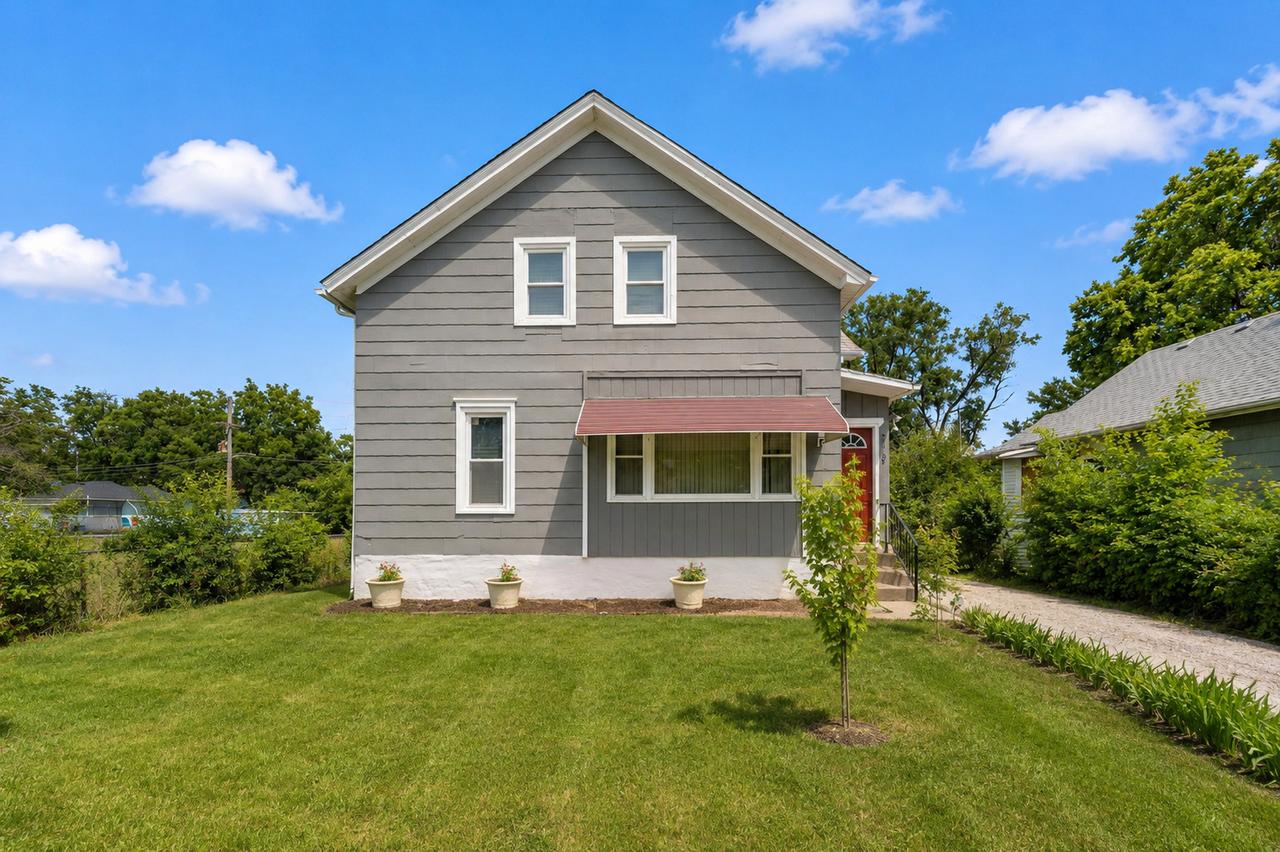 528 Water St., Joliet, IL 60436